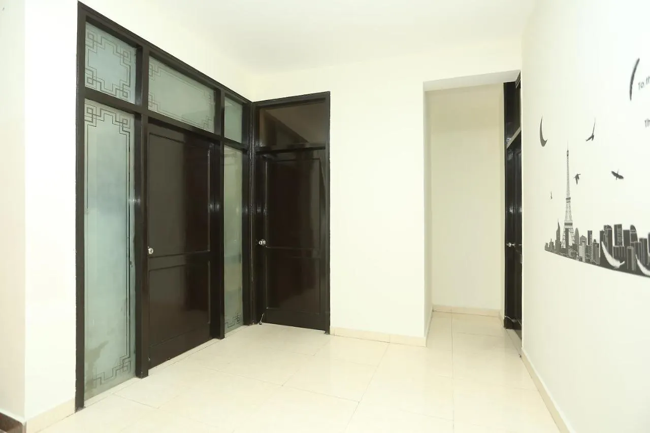Oyo 18967 Haveli Inn Gurgaon Hotel