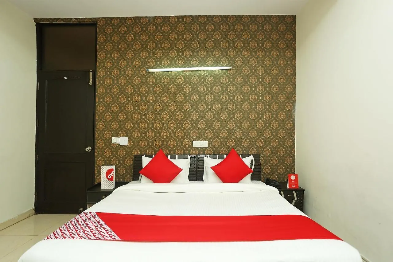 Oyo 18967 Haveli Inn Gurgaon 3*,  India