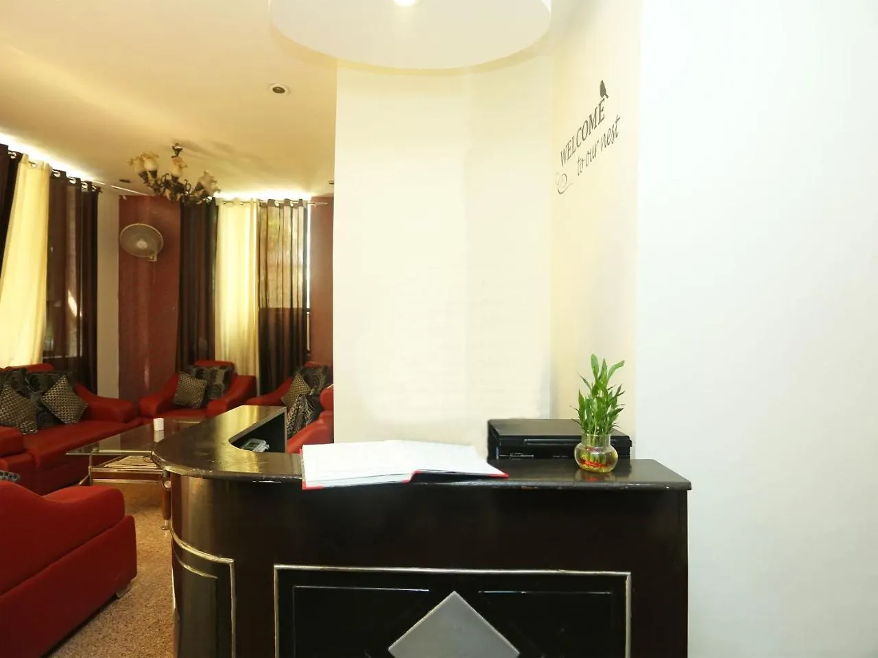 Hotel Oyo 18967 Haveli Inn Gurgaon